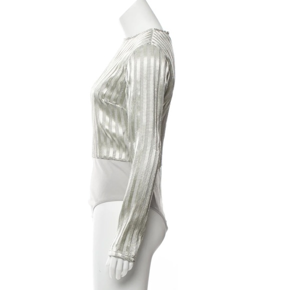 ATOIR Silver Gray Metallic Tone on Tone Crew Neck Striped Bodysuit Size S - Picture 2 of 3